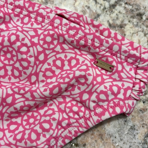 10/$30 Tommy Hilfiger Bikini - Picture 10 of 10